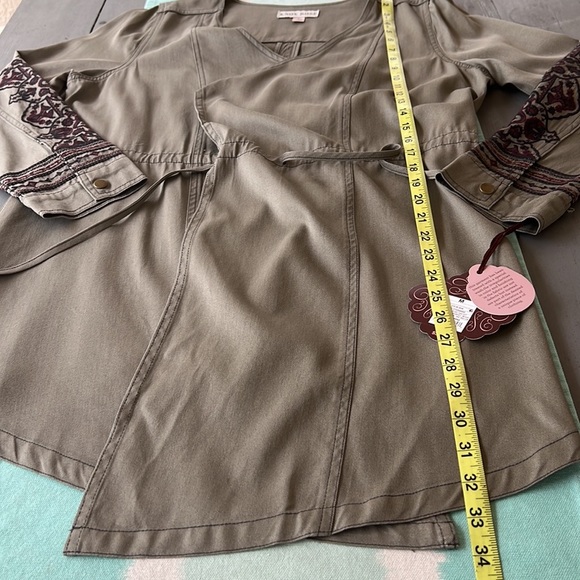 NWT Knox Rose, Embroidered Sleeve Detail, Cinched Waist, Drawstring tie Jacket - Picture 9 of 9